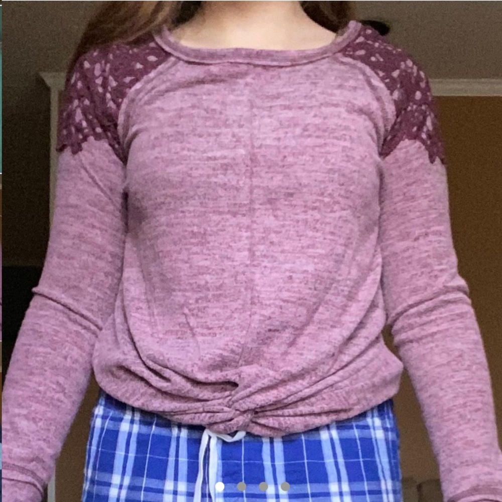 “Junior Medium Pink Maroon Wine Lace Sweater”